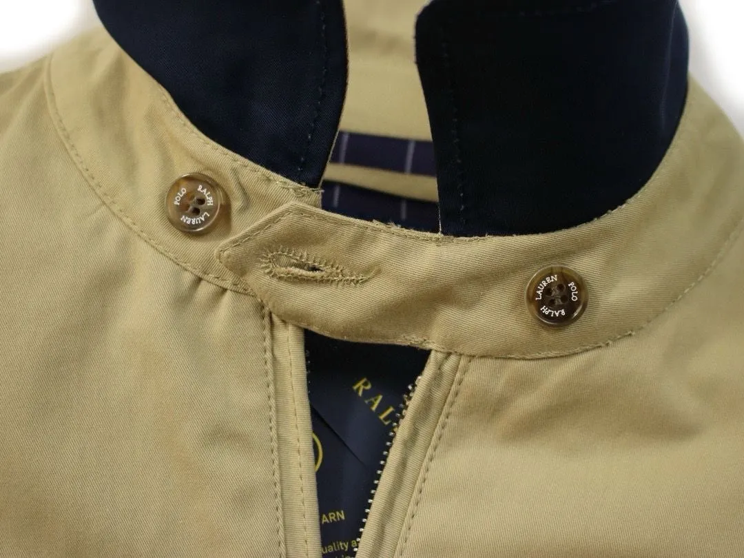 P306 💰Ralph Lauren/Ralph Lauren American vintage classic lapel old cadre retro jacket. Classic design. Timeless classic. The cotton fabric is thick and wide, showing a sense of vintage. The collar and cuffs are decorated with colorful plaid. It looks good on both men and women. Wear it as comfortable as you want. It focuses on relaxed retro YYDS. One piece for both men and women. An indispensable piece for autumn and winter. The most popular jacket at the moment. One hundred percent cotton twill is thick and thick, ⚠️correctly spaced red and green plaid lining, imported high-density embroidery. The Harrington jacket has a loose fit, is short and fat, and is super versatile. It is clean-fitting and is suitable for both men and women. Color: Black Size: M-XXL Size Length Bust Sleeve length Shoulder width M 67 110 61 L 68 114 62 XL 70 118 63 2XL 72 122 64